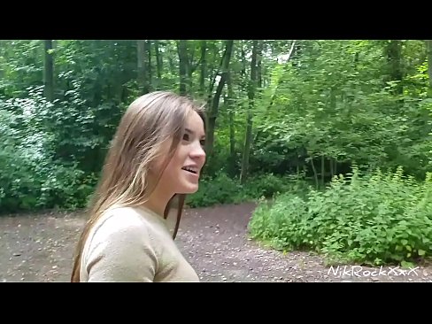 ❤️ Evelinari toki publiko batean izorratzen genuela proposatu nion! Baietz esan zuen. Orduan ipurdian izorratu eta ahoan esperma. Orduan bere burua haserretu zen. Izorratu bideoa %eu.xxxshake.ruan ﹏