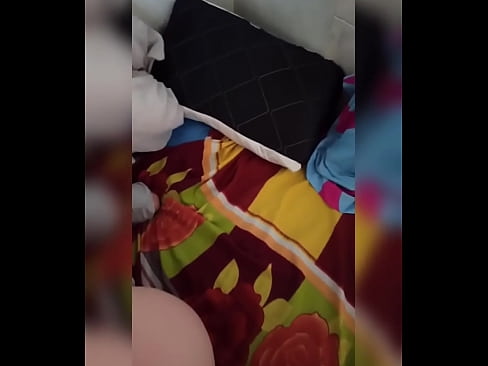 ❤️ Nire gelakidea etxean bakarrik geratzen da, bere senarra oporretara joaten delako eta nik izorratzeko eta ipurdia esnez betetzeko aprobetxatzen dut Izorratu bideoa %eu.xxxshake.ruan ﹏